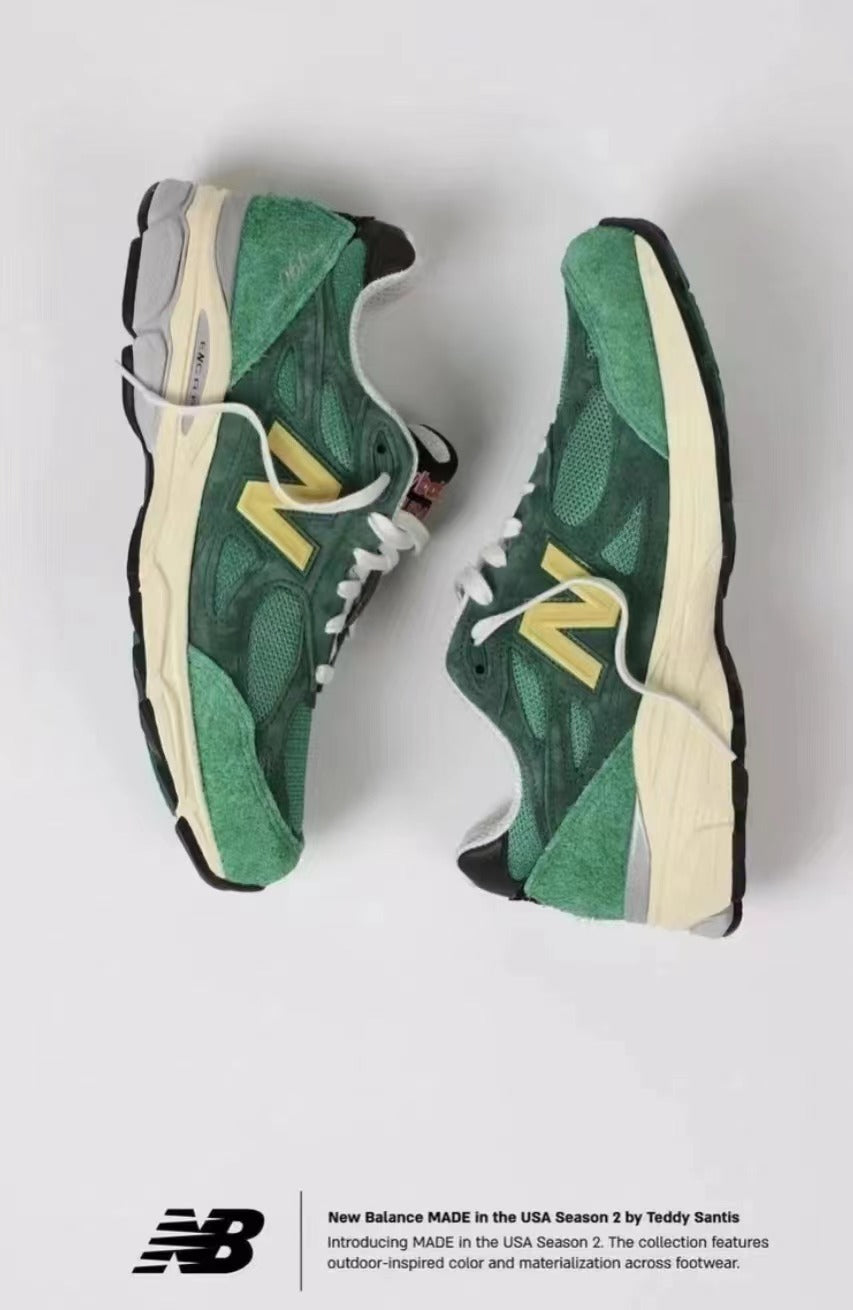 New Balance Sneakers