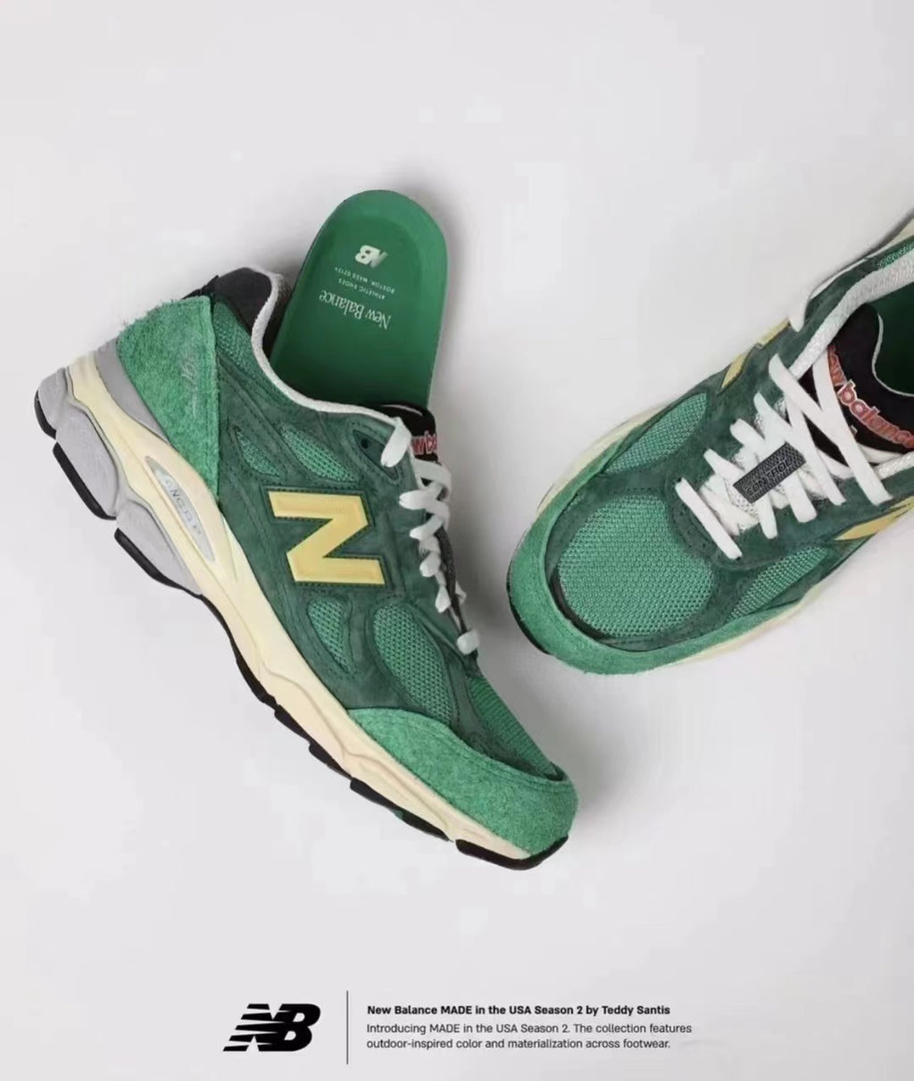 New Balance Sneakers