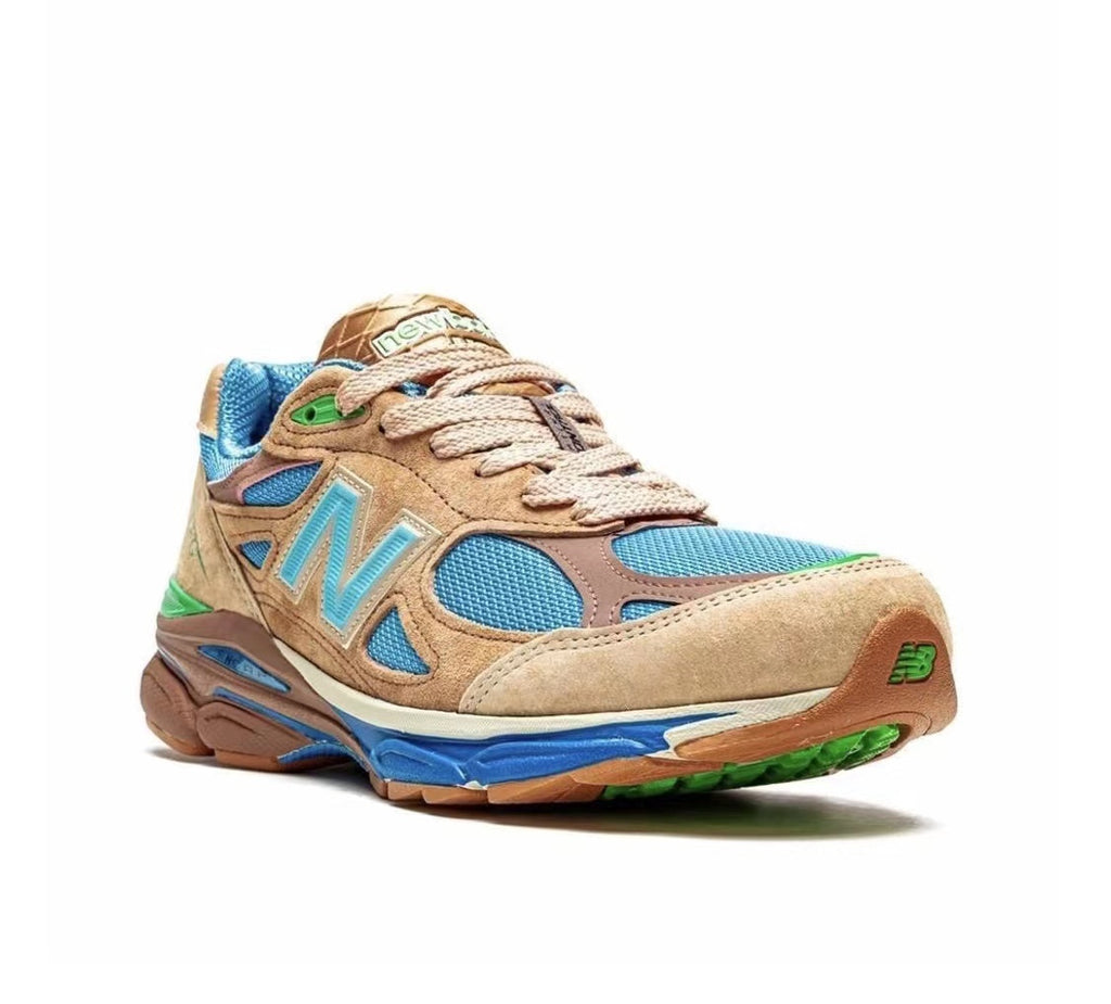 New Balance Sneakers