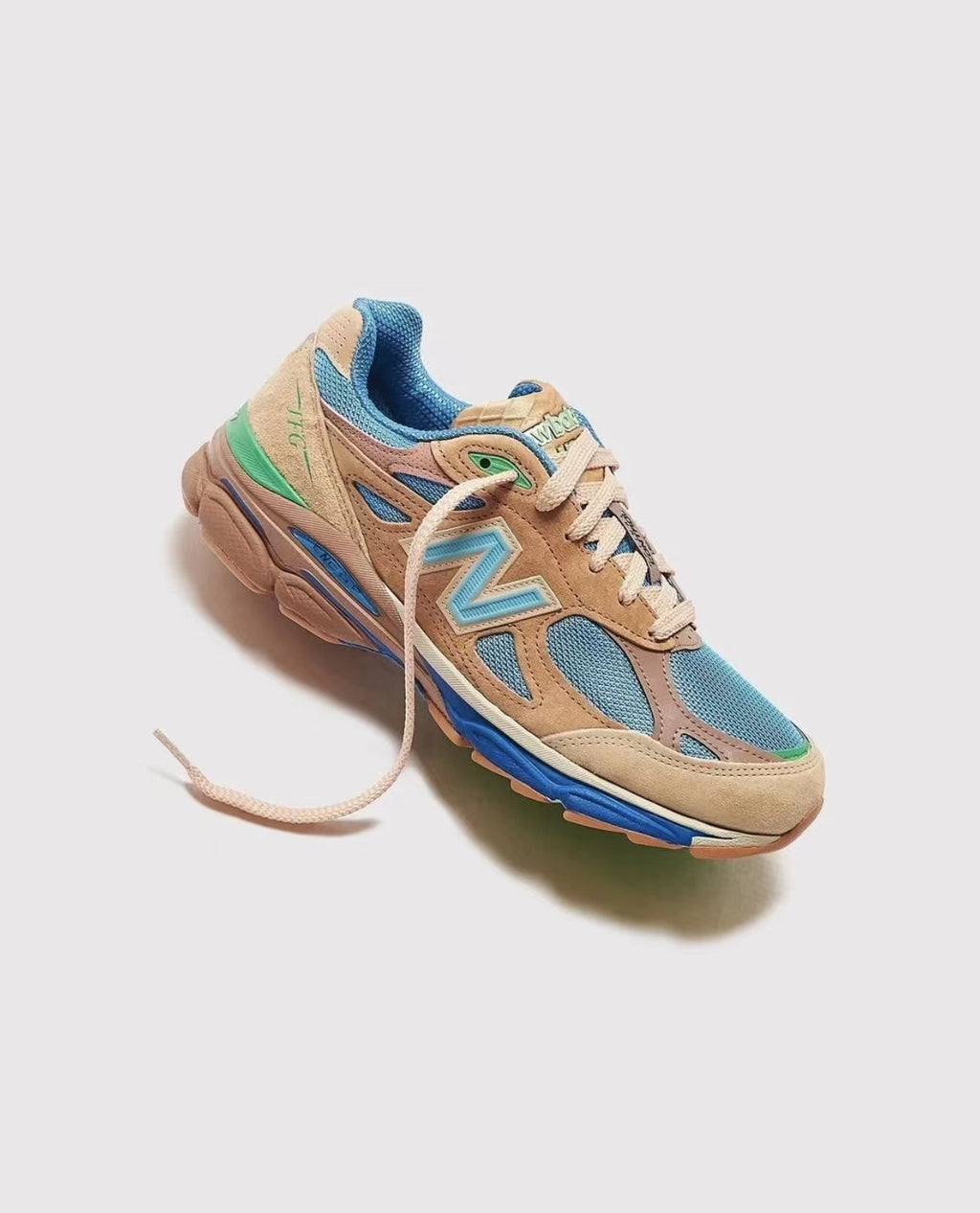 New Balance Sneakers